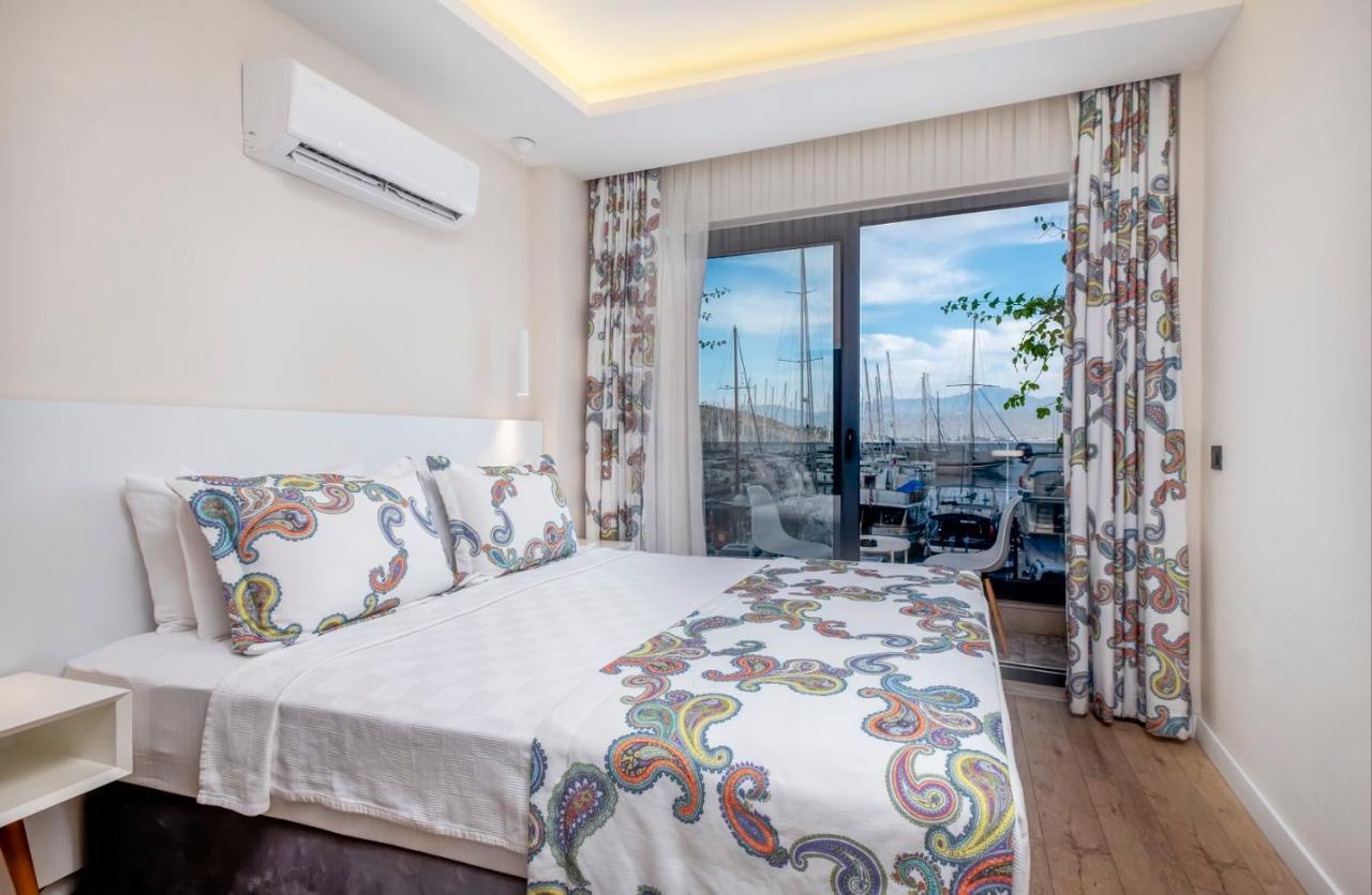 Ece Marina Suites เฟทิเย ภายนอก รูปภาพ