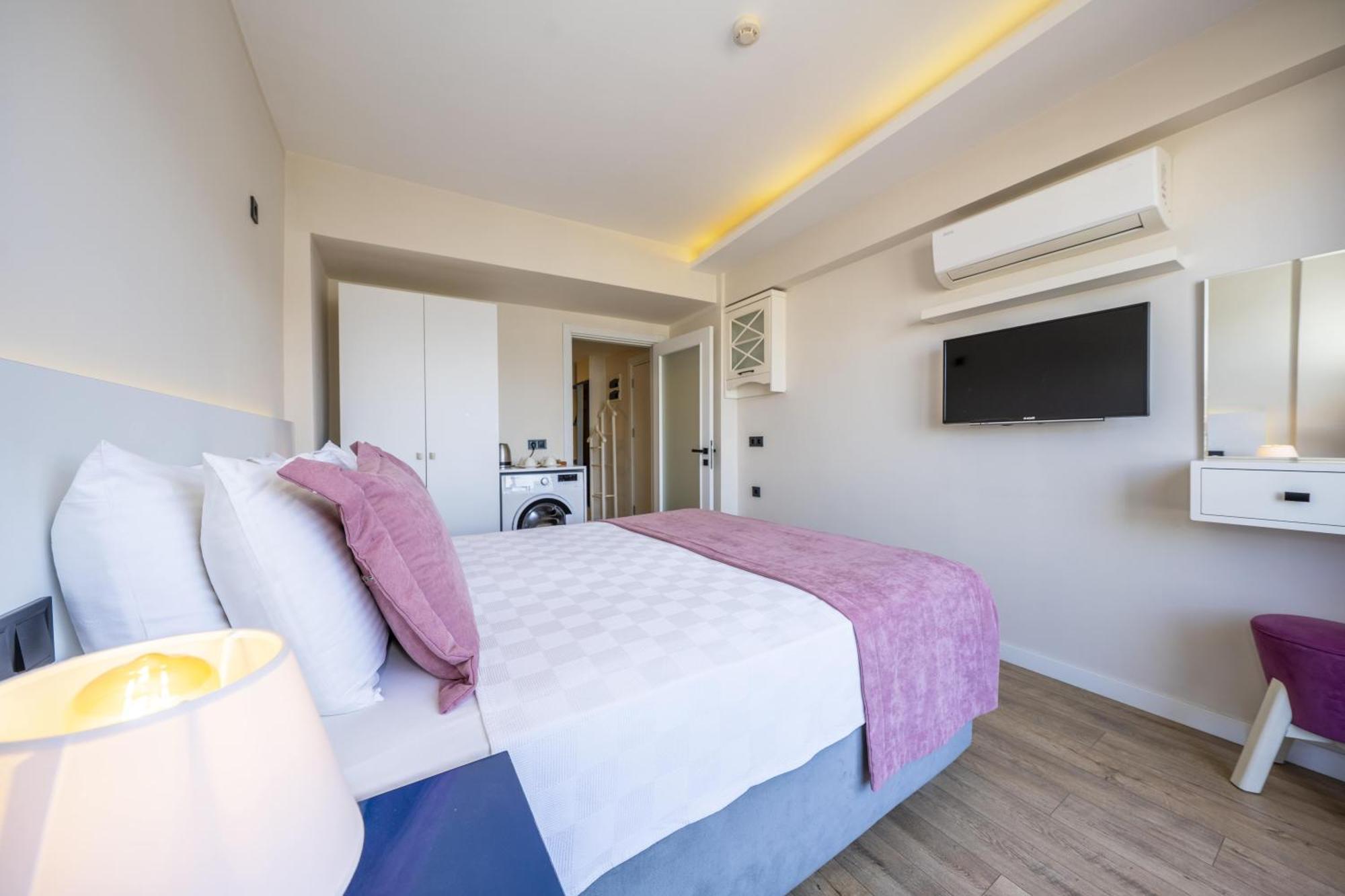 Ece Marina Suites เฟทิเย ภายนอก รูปภาพ